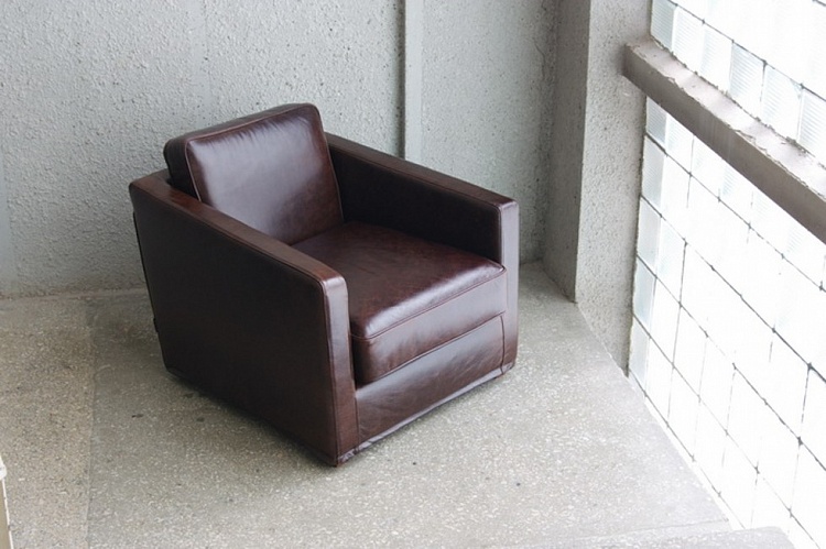 Кожаное кресло CASPER Modern
