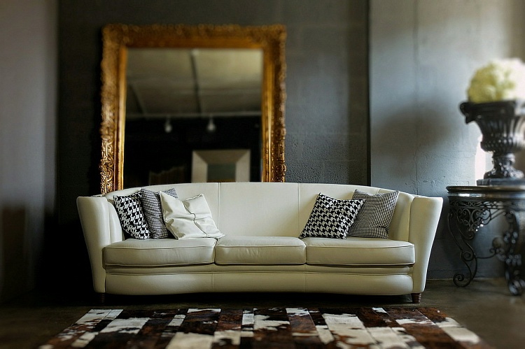Трехместный кожаный диван PICCADILLI Classic